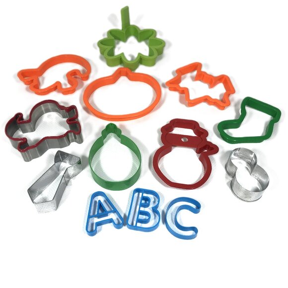 Holiday Cookie Cutter Bundle - Picture 1 of 7
